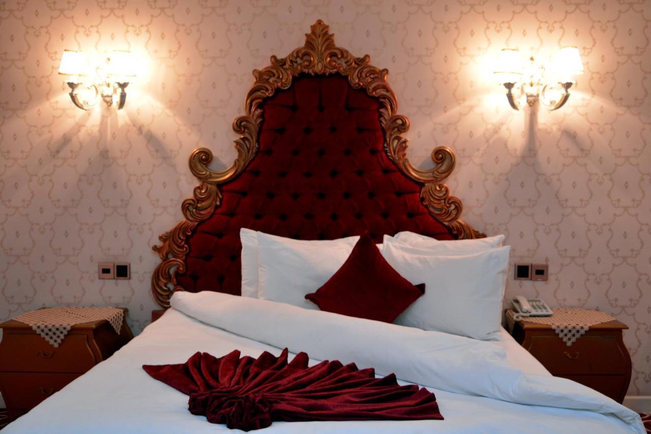 Deluxe Hotel Gjandža Exteriér fotografie