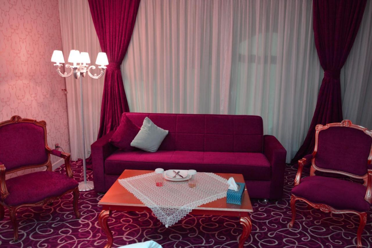 Deluxe Hotel Gjandža Exteriér fotografie