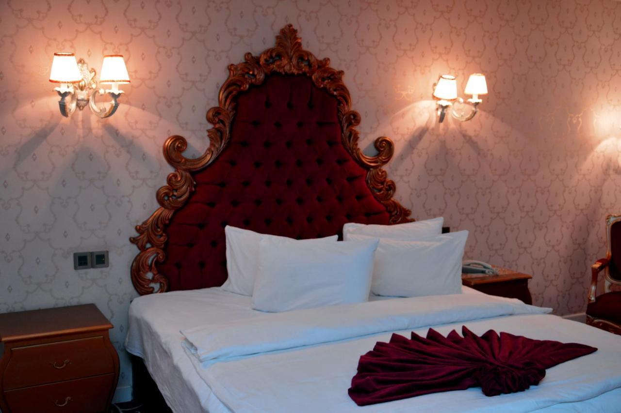 Deluxe Hotel Gjandža Exteriér fotografie