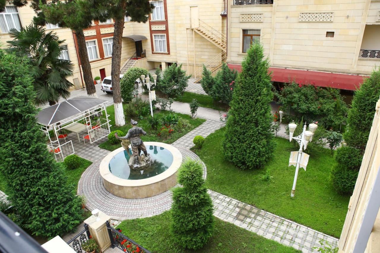 Deluxe Hotel Gjandža Exteriér fotografie
