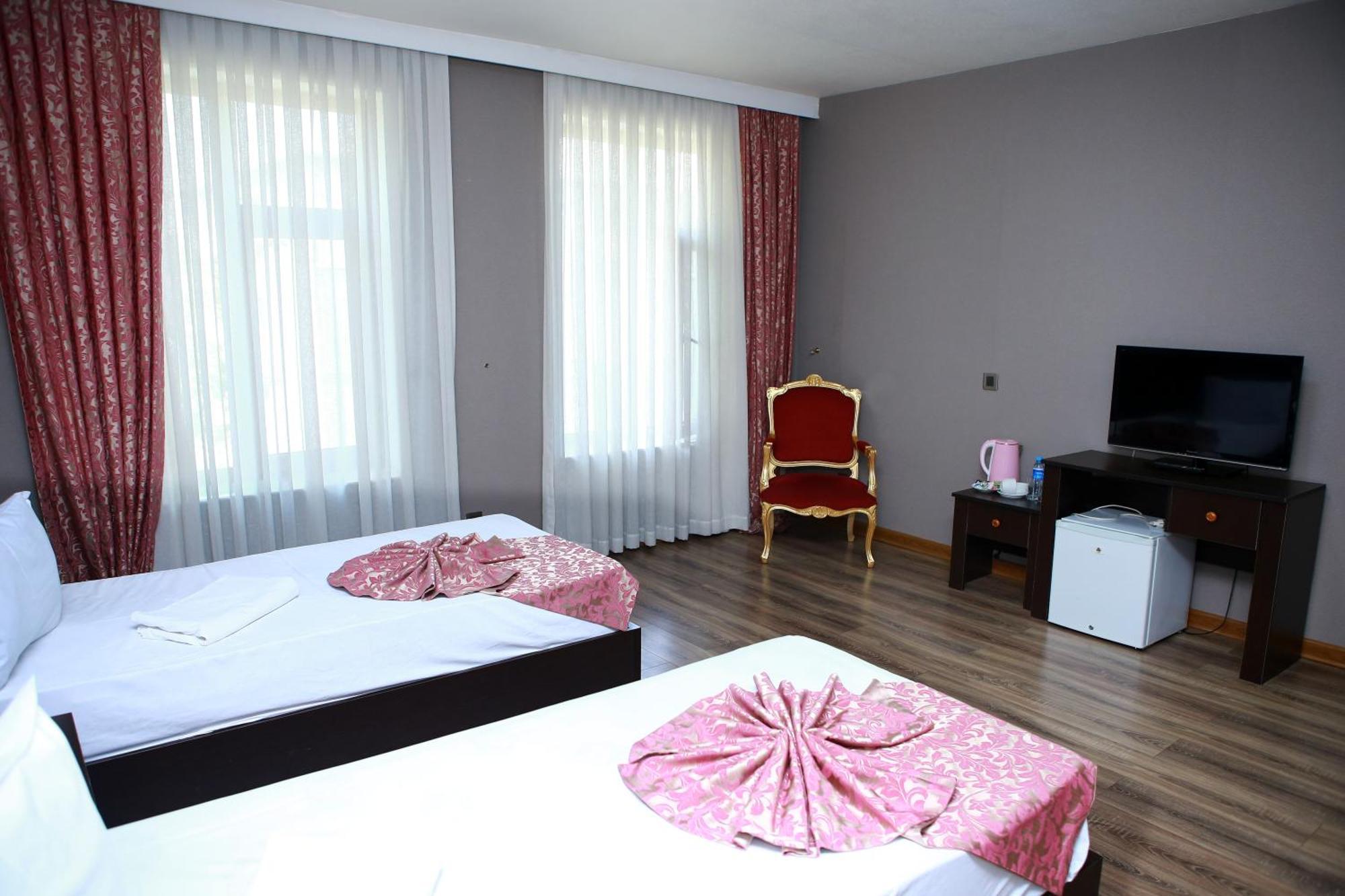 Deluxe Hotel Gjandža Exteriér fotografie